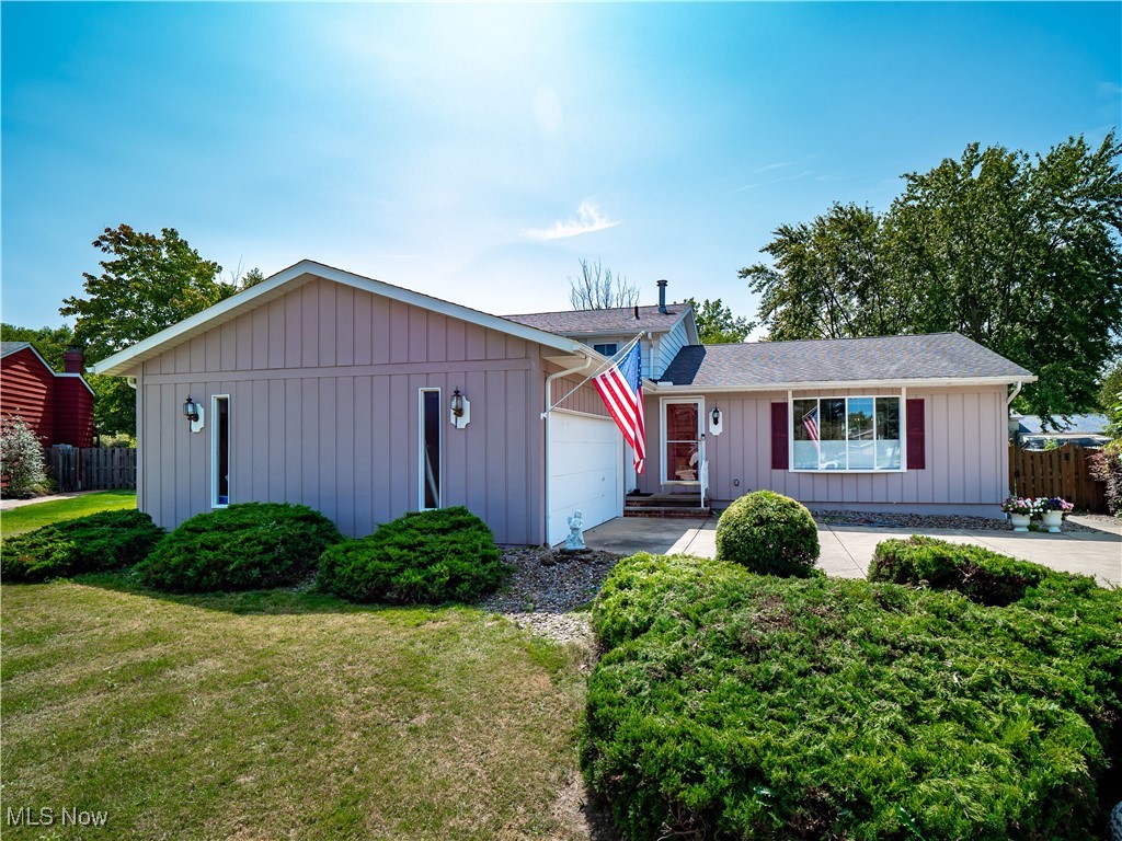 20563 Holly Circle