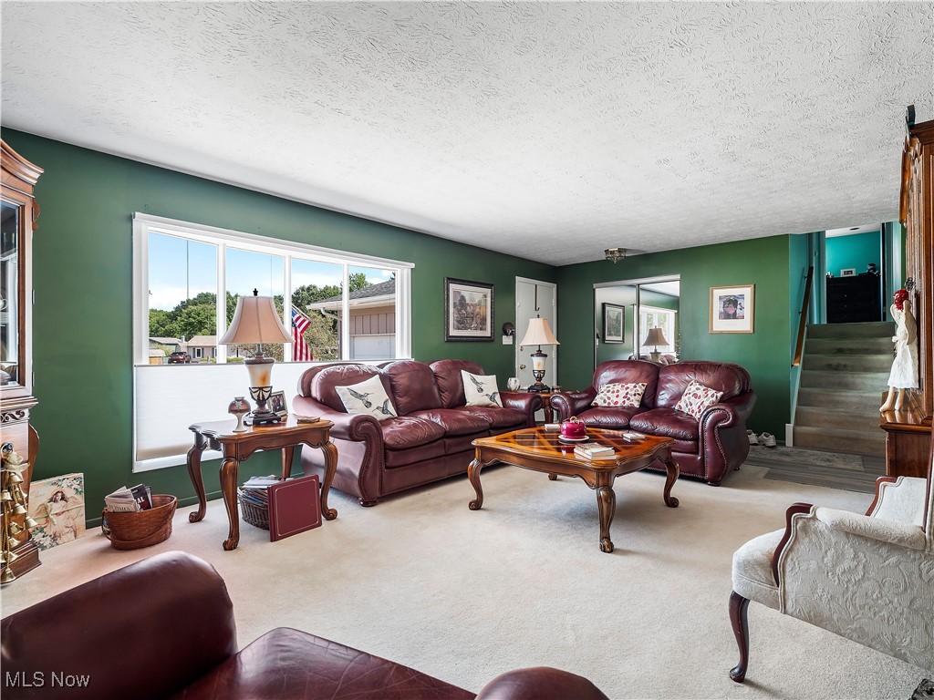20563 Holly Circle