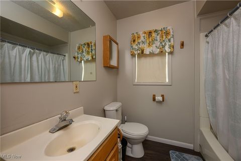 Tiny photo for 944 Donald Avenue, Akron, OH 44306 (MLS # 5179010)