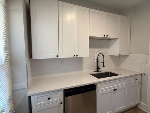 Tiny photo for 2374 Euclid Heights Boulevard, Cleveland Heights, OH 44106 (MLS # 5190162)