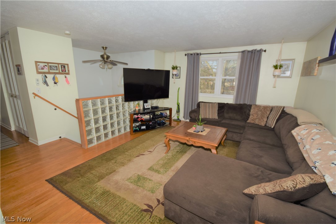 Oakhurst Manor - Residential