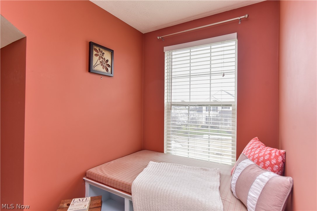 Lakeside - Darrow Lake - Residential