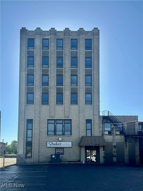 Park Ave - Commercial Sale