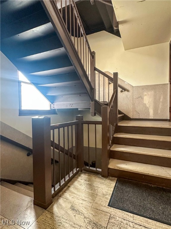 Park Ave - Commercial Sale