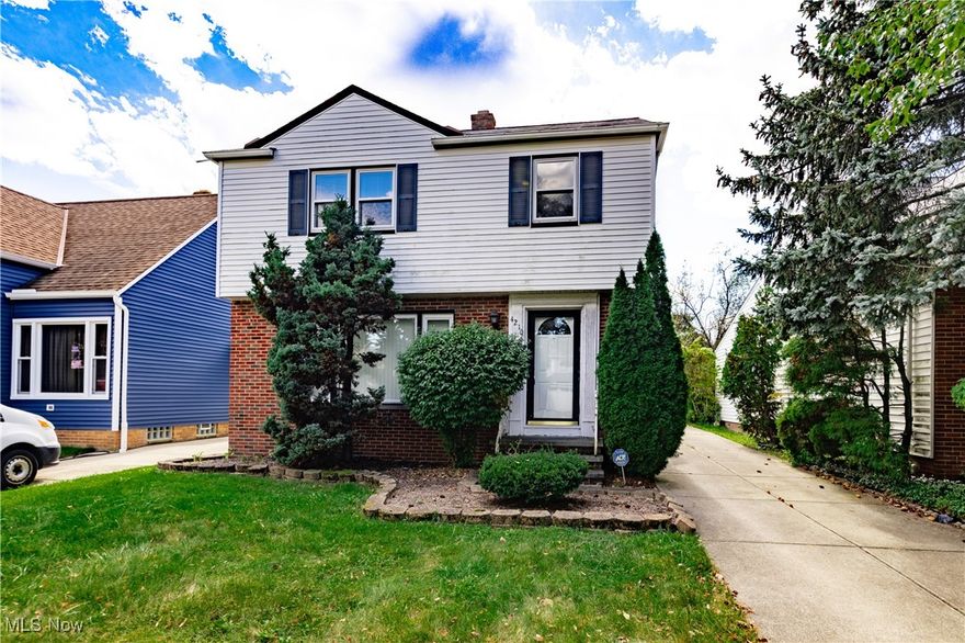 Discover the potential in this classic 3-bedroom, 1.5-bathroom colonial home nestled in a desirable South Euclid neighborhood. This property offers a fantastic layout, charming architectural details, and multiple rooms with hardwood floors.  The first floor boasts a flowing floor plan perfect for entertaining and everyday living. You'll find a large eat-in kitchen, welcoming living room featuring natural light and an adjacent dining room and an additional room, perfect for a family room or an office. A half bath completes the main level.  All three nicely sized bedrooms can be found on the second floor with a full bath. The laundry and a rec room are located in the basement  Conveniently located to many restaurants, shops, and Bexley Park. The location offers excellent proximity to University Circle, Case Western Reserve University, Cleveland Clinic and University Hospitals.This is a great opportunity for a homeowner to add their own personal touch or for a savvy investor to add to their portfolio!