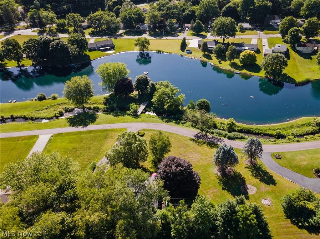 Pin Oak Lake - Residential