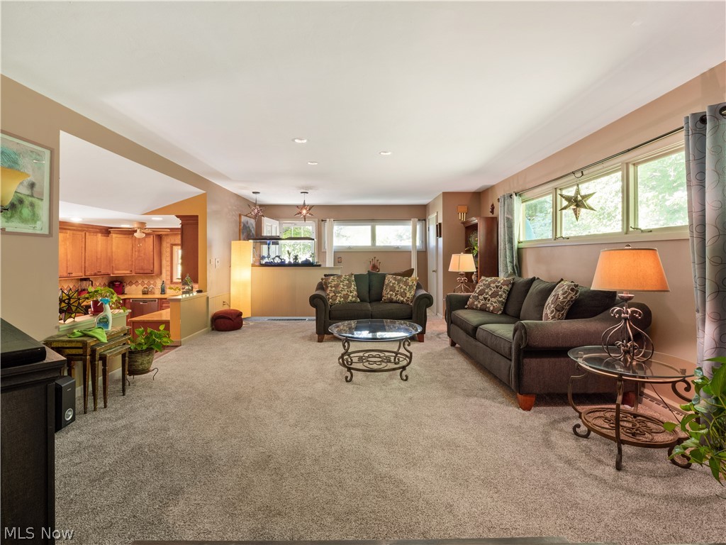 Pin Oak Lake - Residential