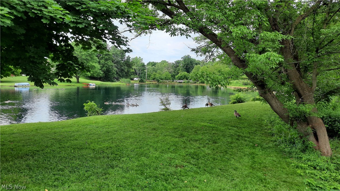 Pin Oak Lake - Residential