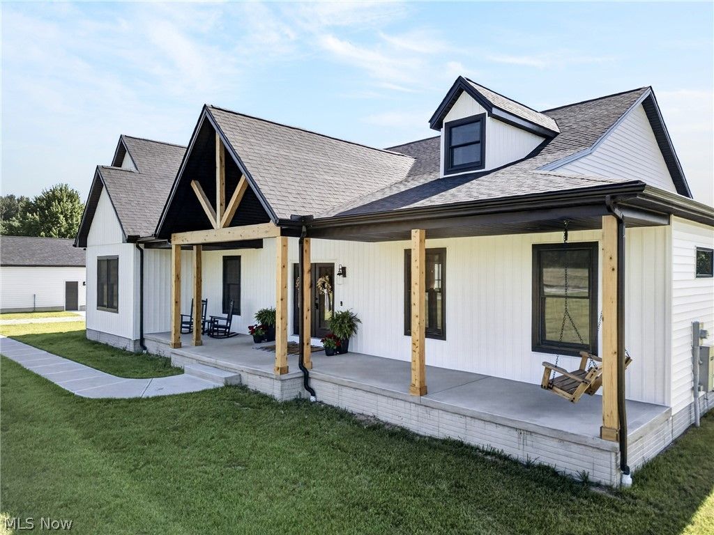 Photo of 18844 Mennell Road, Grafton, OH 44044 (MLS # 5214670)