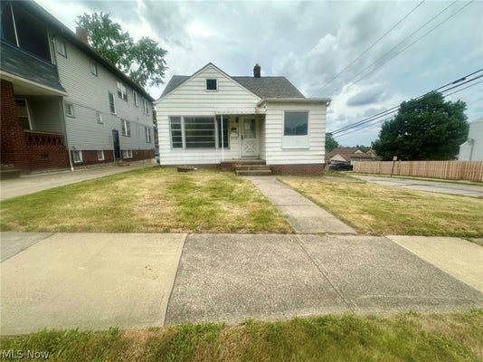 4904 E 90TH ST, CLEVELAND, OH 44125 - Image f62705c8a85eb4f539d73ff168ca7c4b/1476607642