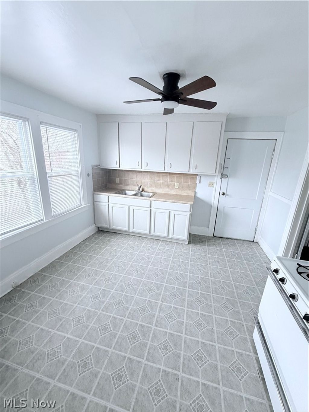 Photo of 14011 Glendale Avenue #UP / DOWN, Cleveland, OH 44128 (MLS # 5198045)