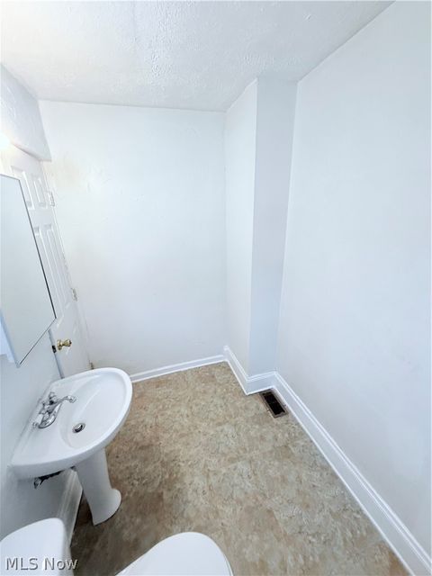 Tiny photo for 14011 Glendale Avenue #UP / DOWN, Cleveland, OH 44128 (MLS # 5198045)
