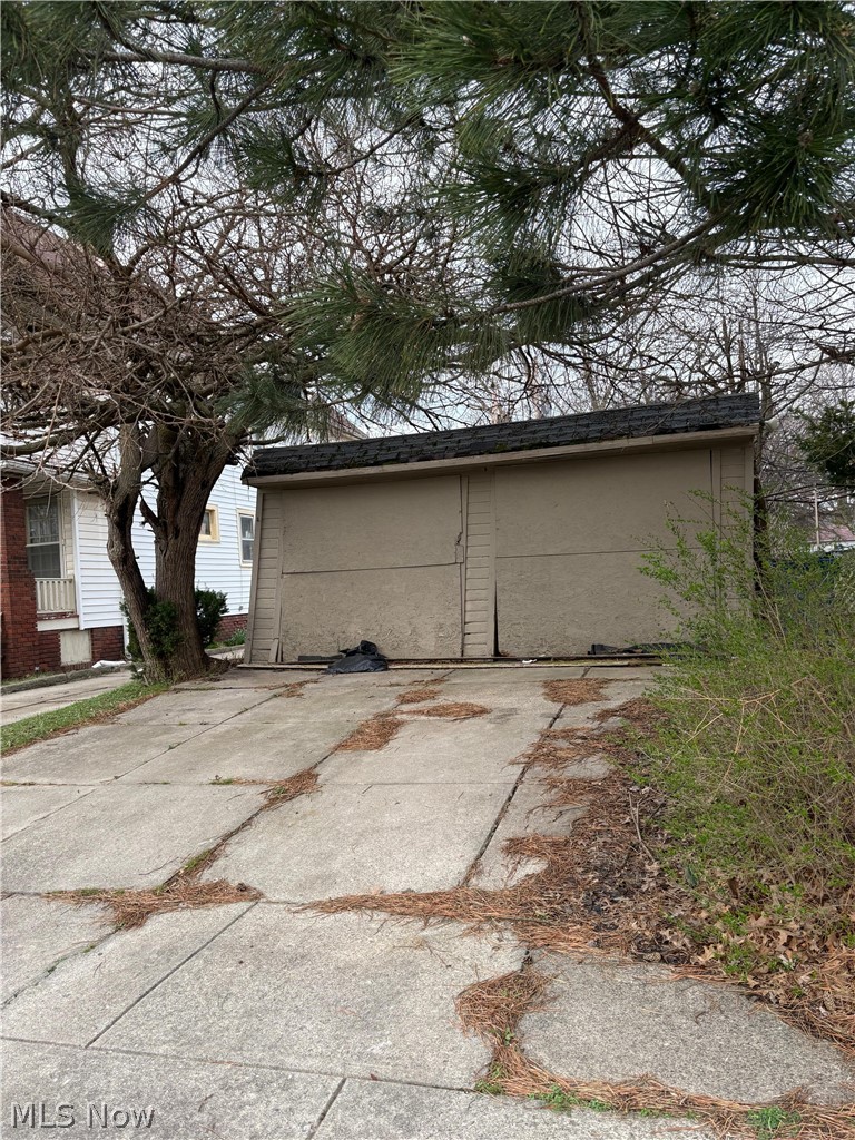 Euclid Lawn - Residential Income