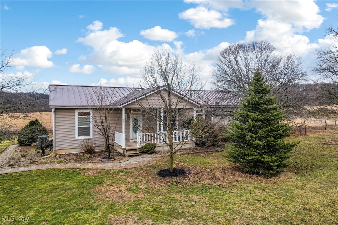 9001 Church Road, Frazeysburg, Ohio image 2