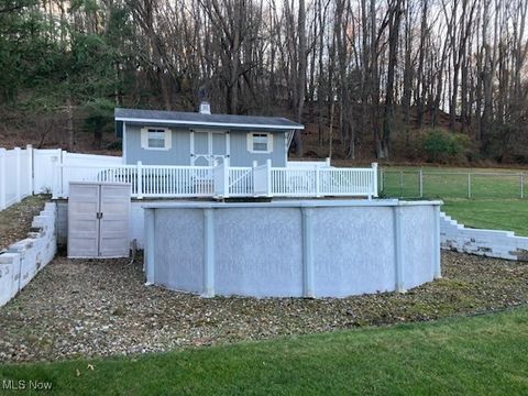 Tiny photo for 1184 Dawn Drive NE, New Philadelphia, OH 44663 (MLS # 5184496)