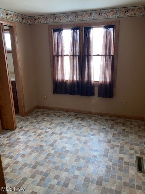 Tiny photo for 1184 Dawn Drive NE, New Philadelphia, OH 44663 (MLS # 5184496)