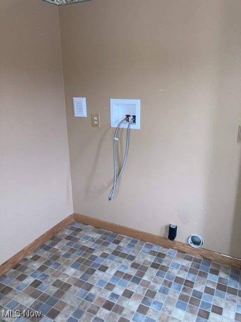 Tiny photo for 1184 Dawn Drive NE, New Philadelphia, OH 44663 (MLS # 5184496)