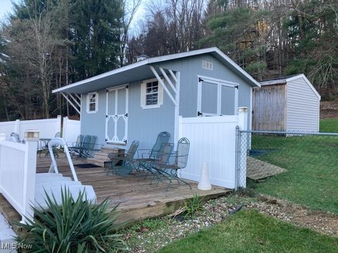 Tiny photo for 1184 Dawn Drive NE, New Philadelphia, OH 44663 (MLS # 5184496)