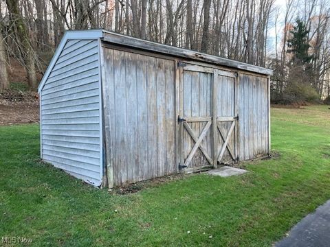 Tiny photo for 1184 Dawn Drive NE, New Philadelphia, OH 44663 (MLS # 5184496)