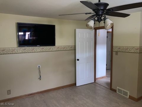 Tiny photo for 1184 Dawn Drive NE, New Philadelphia, OH 44663 (MLS # 5184496)