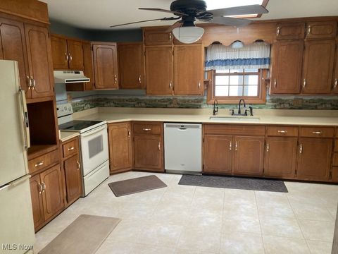 Tiny photo for 1184 Dawn Drive NE, New Philadelphia, OH 44663 (MLS # 5184496)