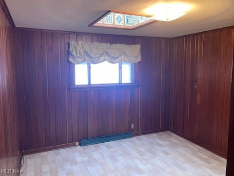 Tiny photo for 1184 Dawn Drive NE, New Philadelphia, OH 44663 (MLS # 5184496)