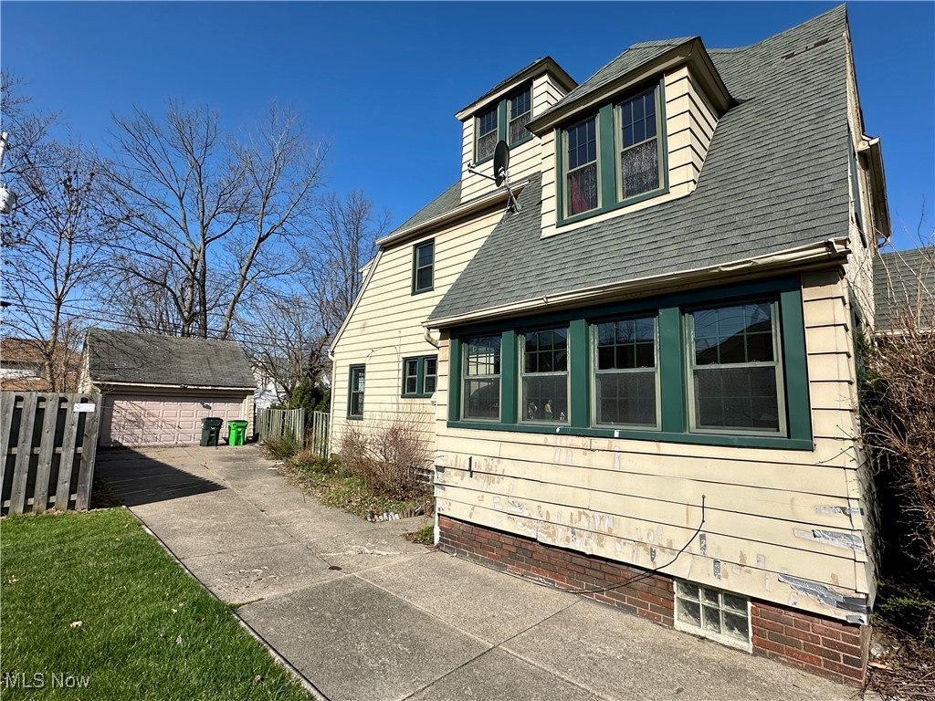 174 E 196th Street, Euclid, Ohio image 4