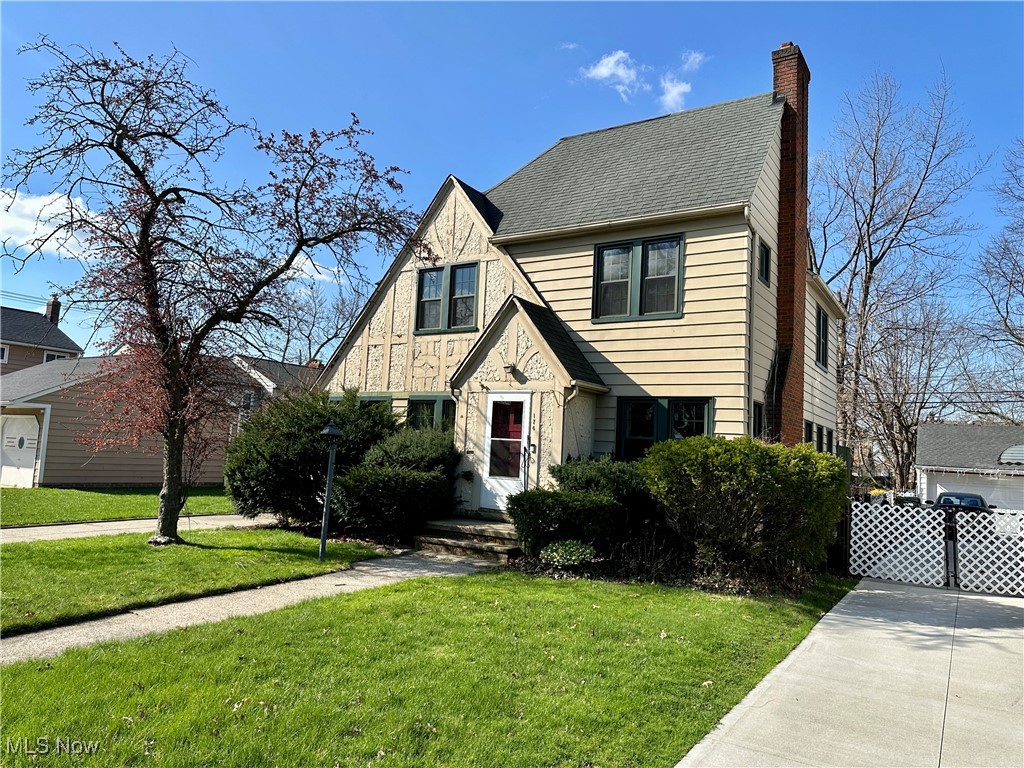 174 E 196th Street, Euclid, Ohio image 2