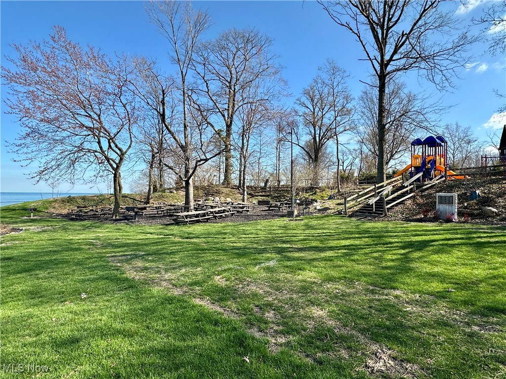 174 E 196th Street, Euclid, Ohio image 10