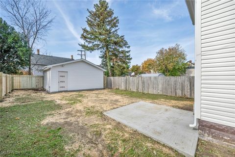 Tiny photo for 3282 W 38th Street, Cleveland, OH 44109 (MLS # 5179263)