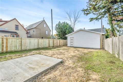 Tiny photo for 3282 W 38th Street, Cleveland, OH 44109 (MLS # 5179263)