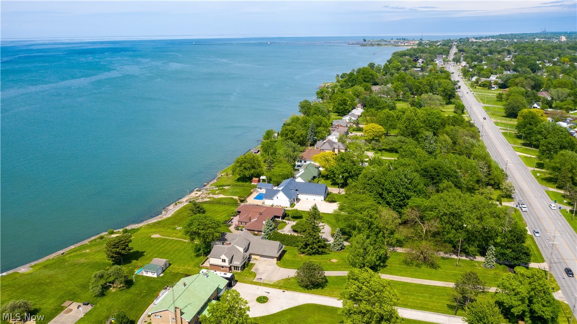 Black River 02 - Residential