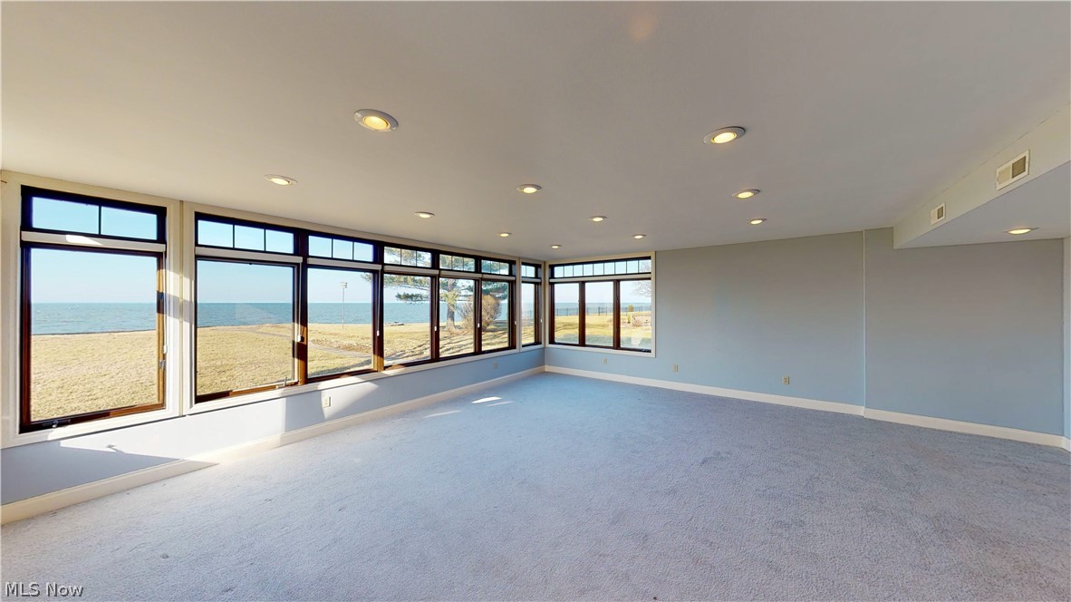 Black River 02 - Residential