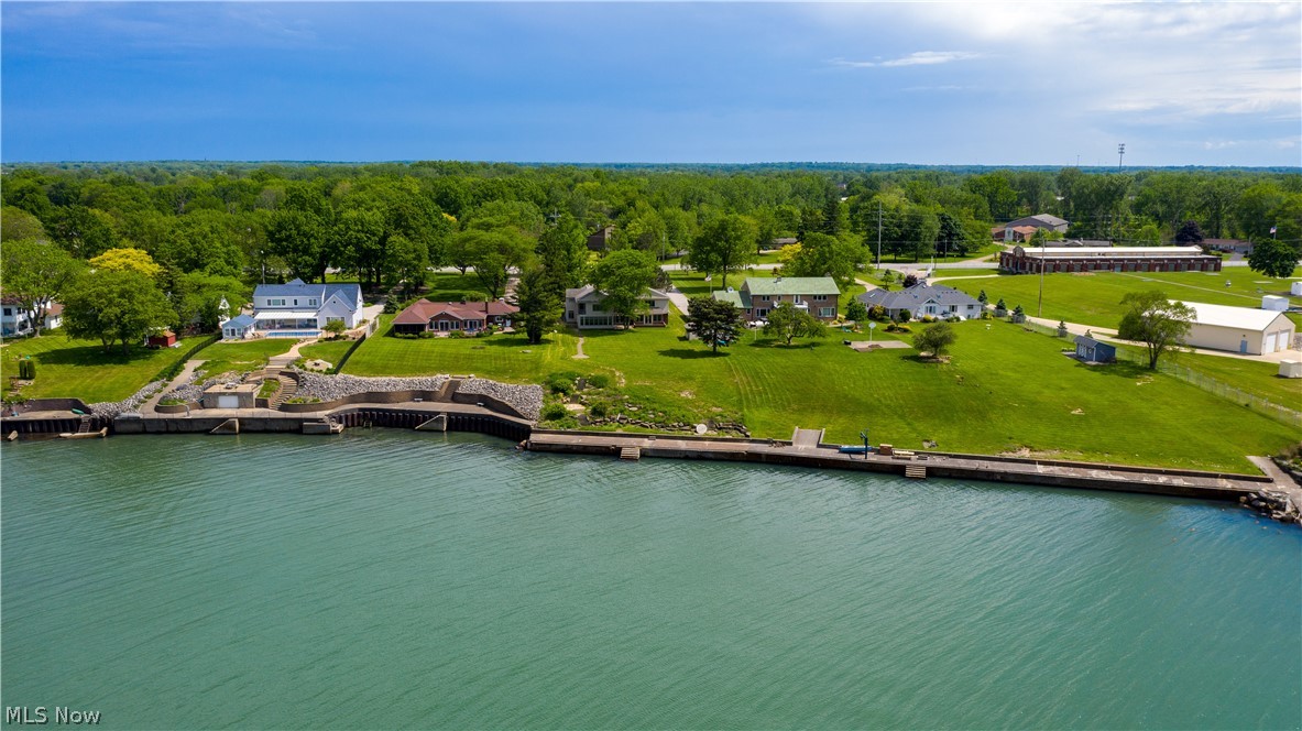 Black River 02 - Residential