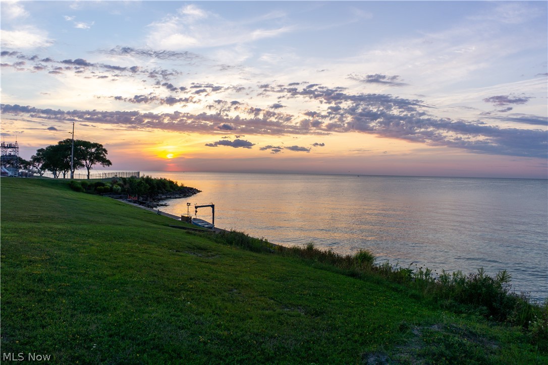 Black River 02 - Residential