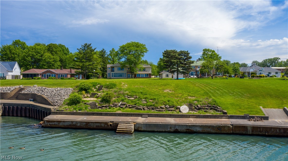 Black River 02 - Residential