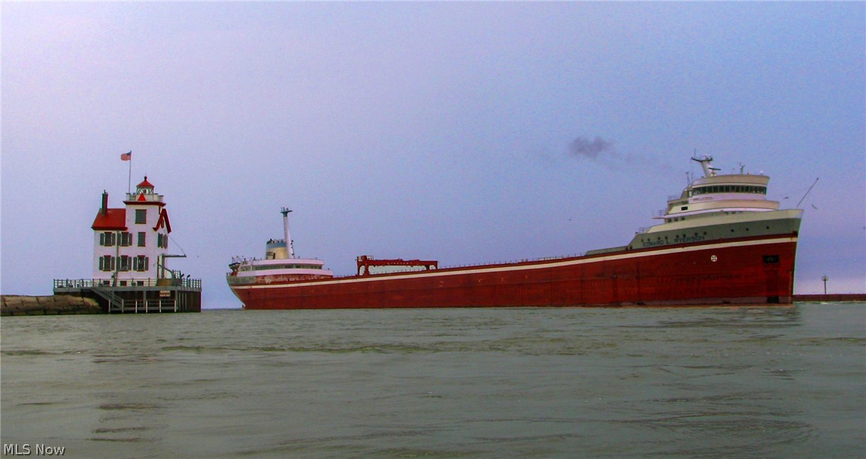 Black River 02 - Residential