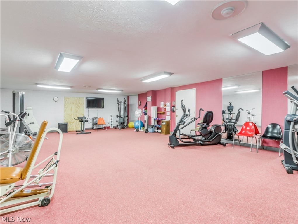 Silver Lake Towers Condo - Residential