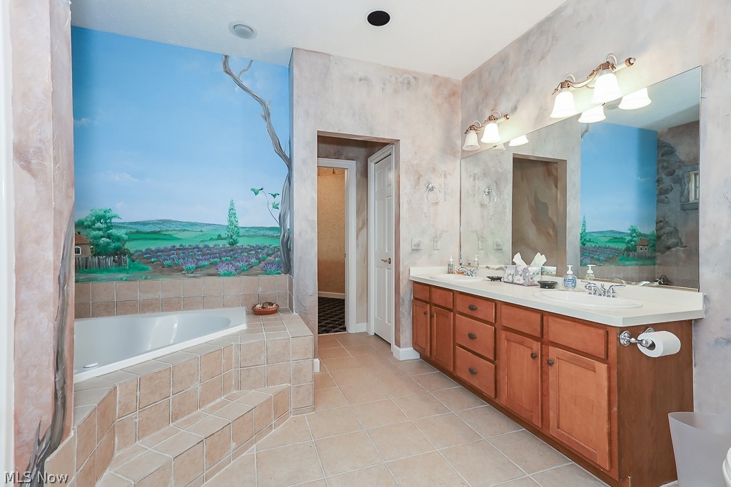 Players Club Drive - Residential