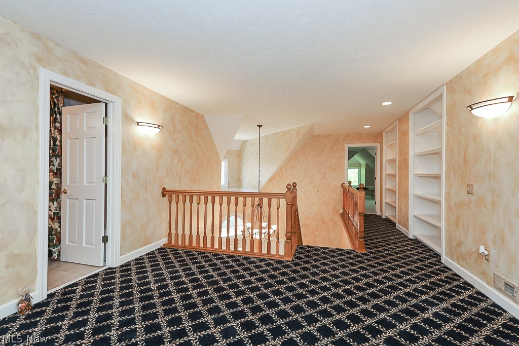 Players Club Drive - Residential