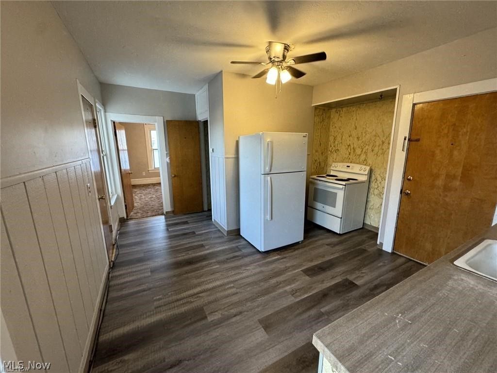 Photo of 29435 Euclid Avenue #1 UP East, Wickliffe, OH 44092 (MLS # 5202382)