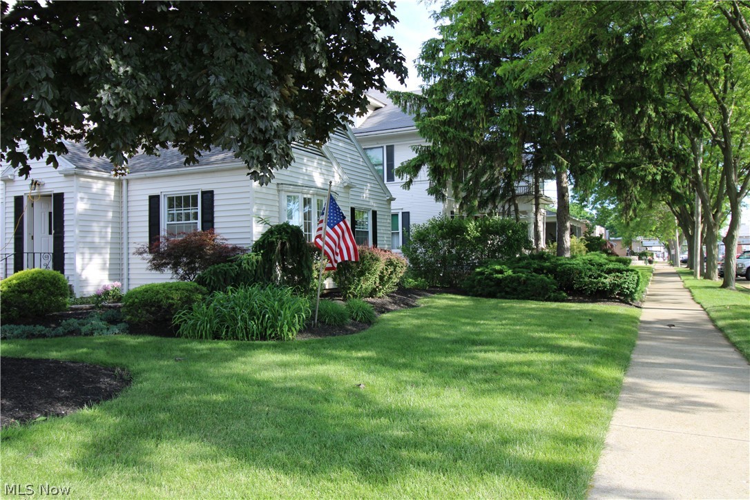 This meticulously maintained corner lot home is ready for its 3rd owner. Notice the attention to detail when you walk in the door. The
first floor offers 3 bedrooms and 1.5 bathrooms. The kitchen offers an eat-in area while there is still a formal dining room. Living room
with a decorative fireplace but there is also a den with a wood-burning fireplace to warm up on those chilly nights! A beautiful threeseason
room offers a walkout to the private deck area. While the second floor has 1 very large bedroom with 2 built-in desks, 2 built-in
dressers, and plenty of storage and attic access. The second floor also boasts 2 cedar lined closets and 1 spacious full bathroom. The
mature landscaping is stunning!
