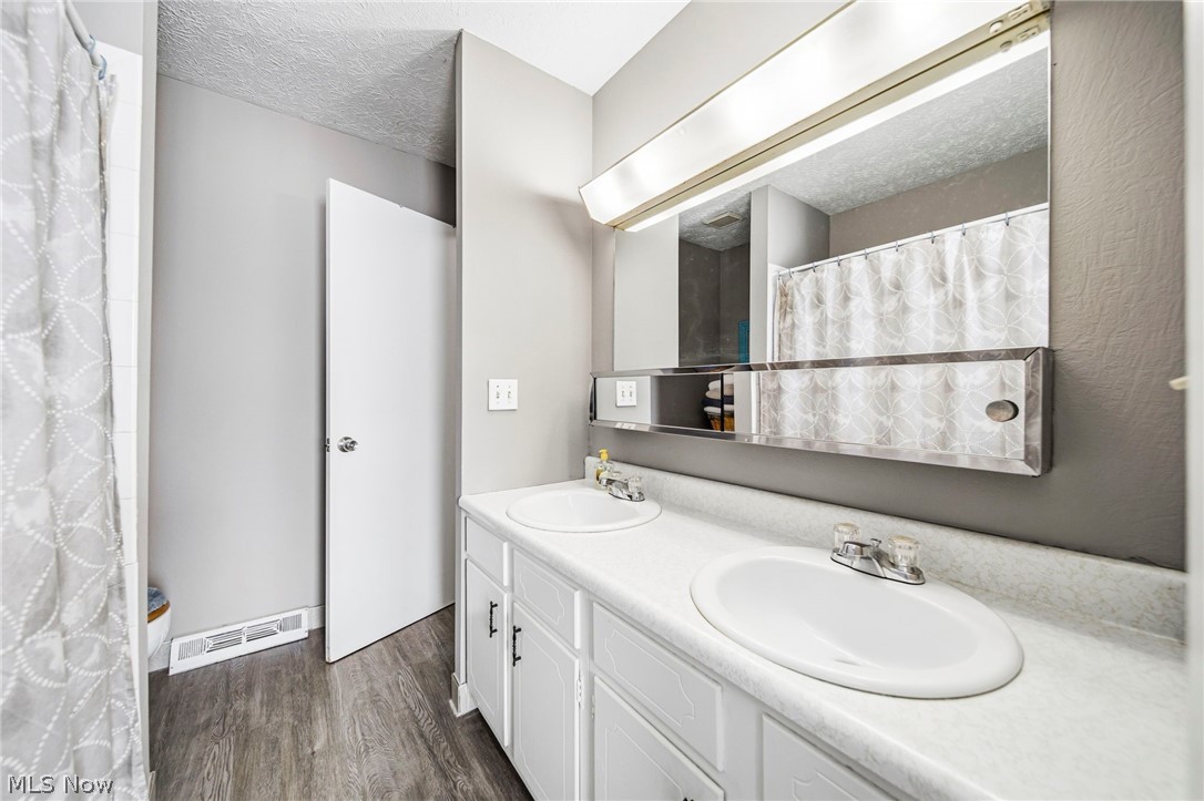 Richmond Place Condo Ph I - Residential