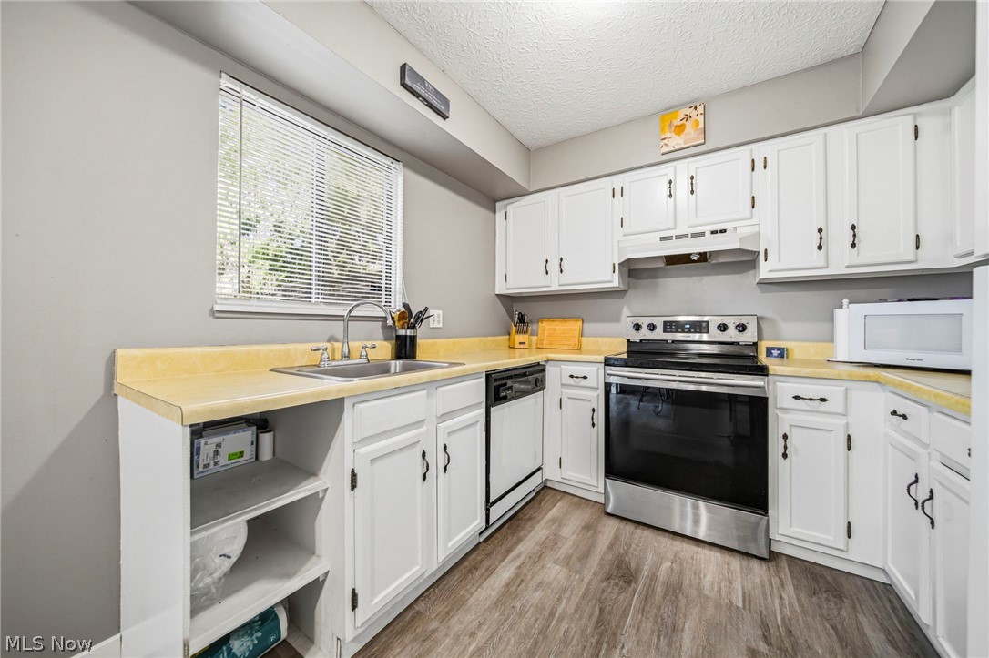 Richmond Place Condo Ph I - Residential