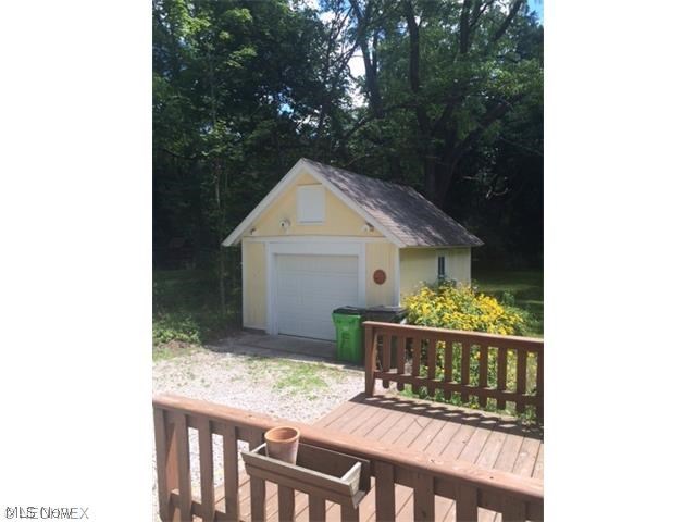 Chagrin Falls 03 - Residential Lease