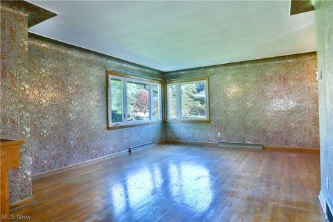 Tiny photo for 1639 Gypsy Lane, Niles, OH 44446 (MLS # 5255483)