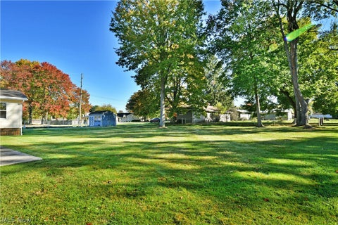 Tiny photo for 1639 Gypsy Lane, Niles, OH 44446 (MLS # 5255483)
