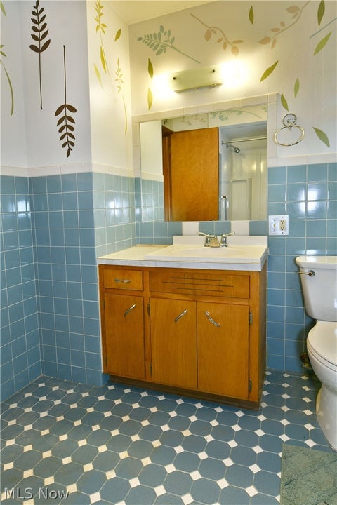 Tiny photo for 1639 Gypsy Lane, Niles, OH 44446 (MLS # 5255483)