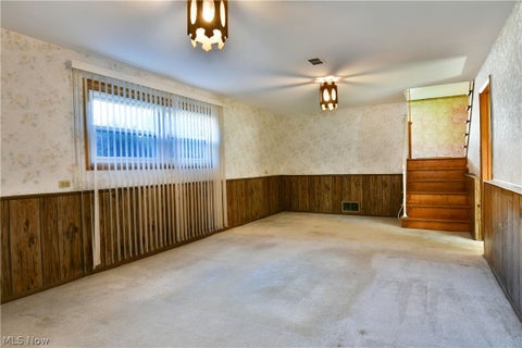 Tiny photo for 1639 Gypsy Lane, Niles, OH 44446 (MLS # 5255483)