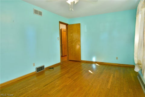 Tiny photo for 1639 Gypsy Lane, Niles, OH 44446 (MLS # 5255483)
